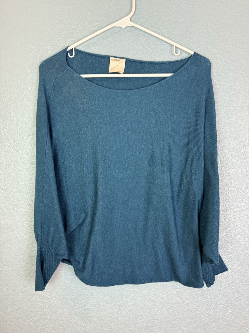 Kerisma Sweater Womens One Size Blue Boat Neck Dolman Sleeve Lightweight Knit